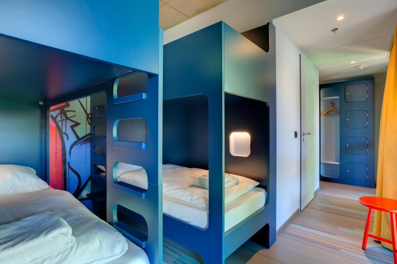 Meininger Hotel Berlin East Side Gallery Exterior photo